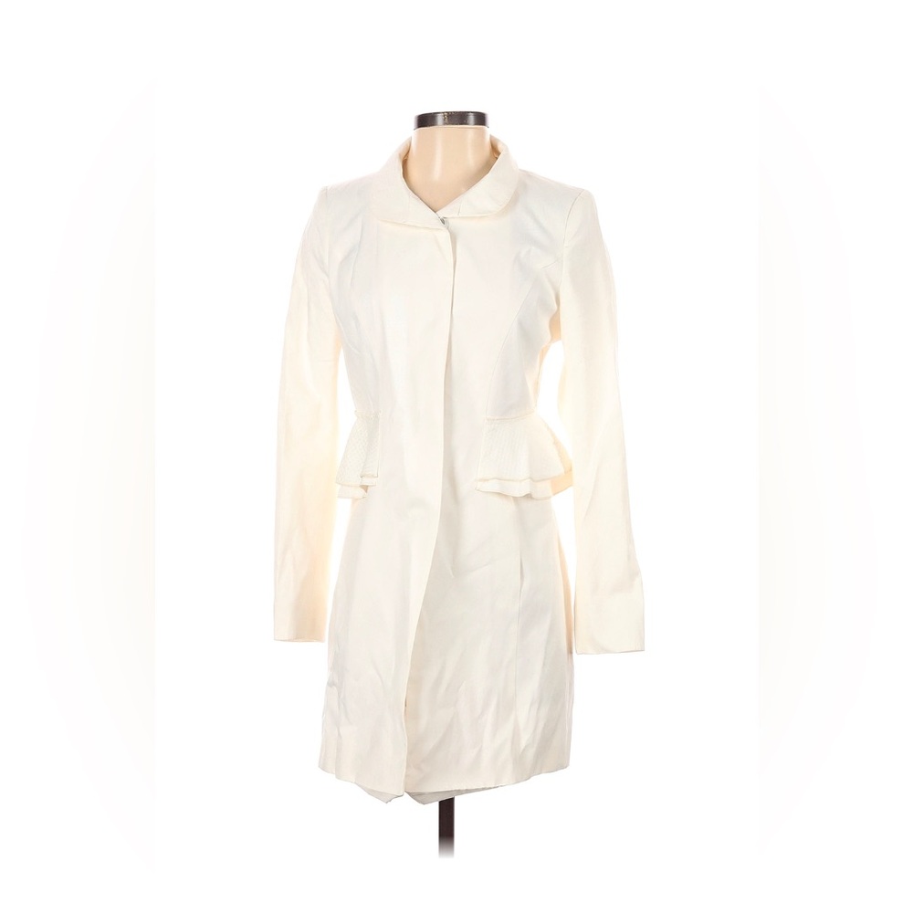 Tahari White Peplum NWOT Coat XS